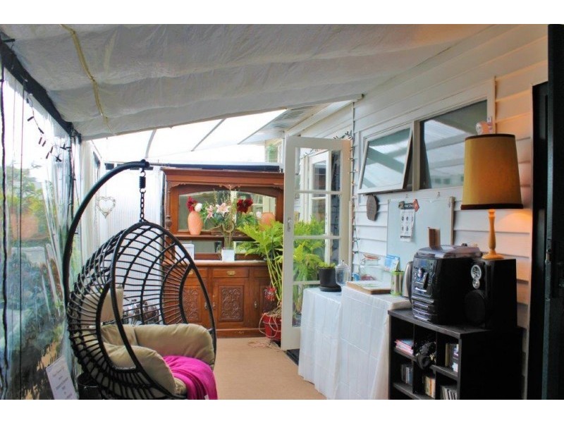 5 Station Street, Kangaroo Flat VIC 3555