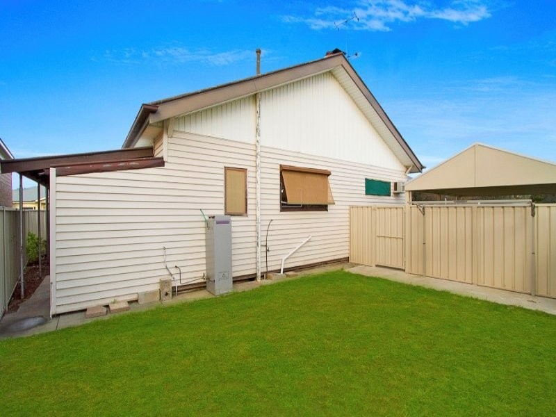 5 Station Street, Kangaroo Flat VIC 3555