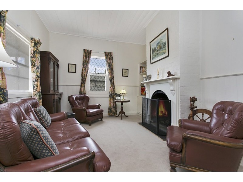 64 Michie Street, Elmore VIC 3558