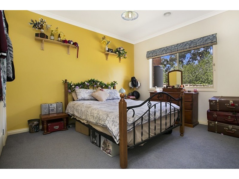 13 Kawana Drive, Maiden Gully VIC 3551