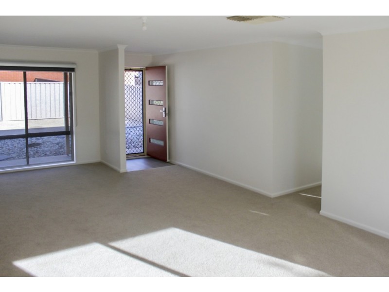 3/28 Inglewood Street, Golden Square VIC 3555