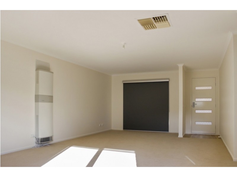 3/28 Inglewood Street, Golden Square VIC 3555