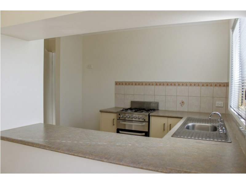 3/28 Inglewood Street, Golden Square VIC 3555