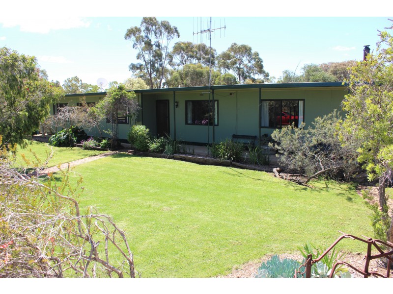 6118 Calder Highway, Inglewood VIC 3517