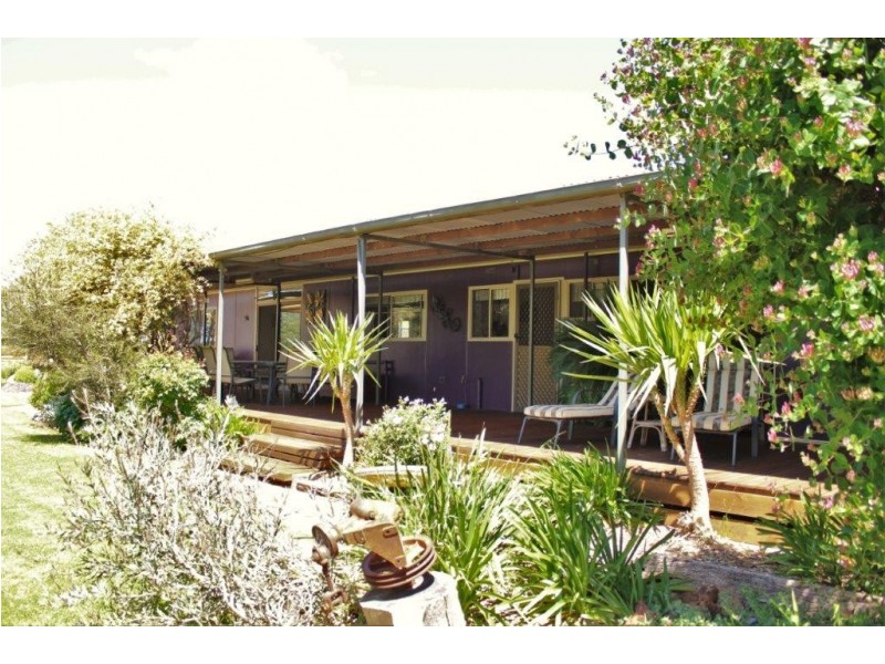 6118 Calder Highway, Inglewood VIC 3517