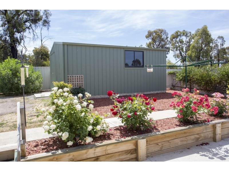 64 Sparrowhawk Road, West Bendigo VIC 3550
