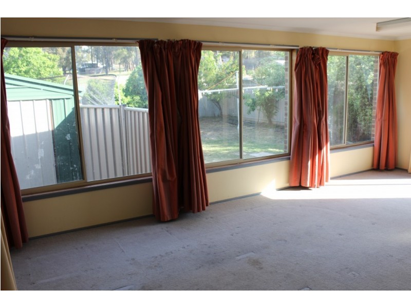 21 Burns Street, Spring Gully VIC 3550