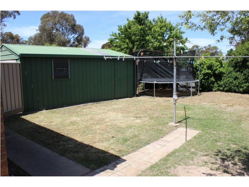 21 Burns Street, Spring Gully VIC 3550