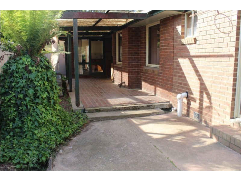 21 Burns Street, Spring Gully VIC 3550