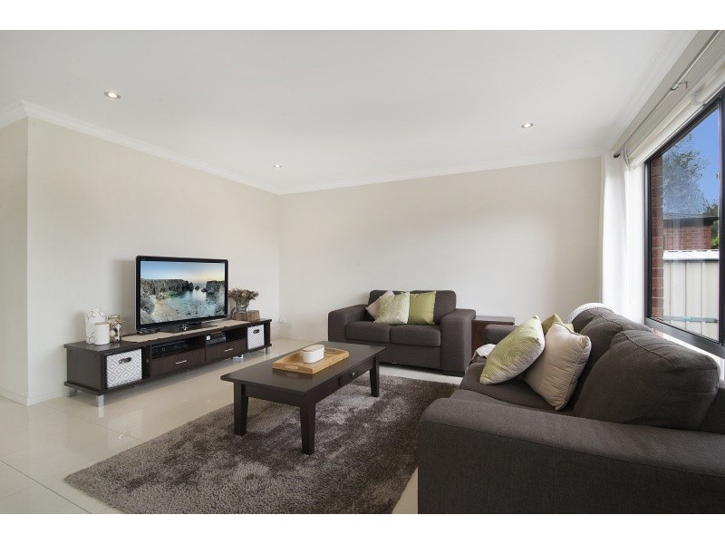 2/8B Elwood Street, Golden Square VIC 3555