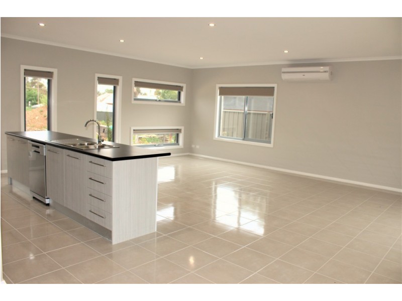 3/360 Eaglehawk Road, California Gully VIC 3556