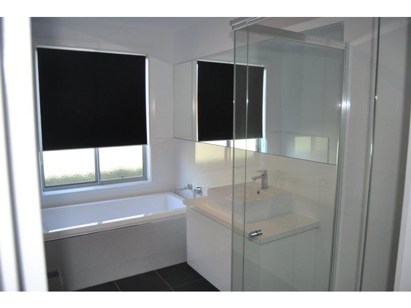 50 Janelle Drive, Maiden Gully VIC 3551