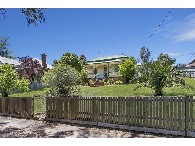 120 Eaglehawk Road, Long Gully VIC 3550