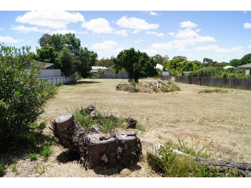 73 Wilson Street, Wedderburn VIC 3518