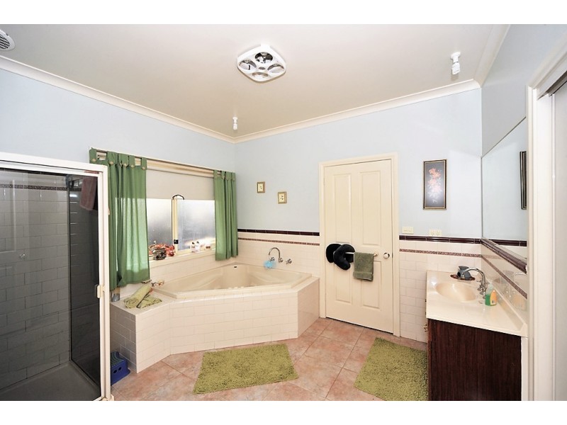 22 Emu Road, Shelbourne VIC 3463