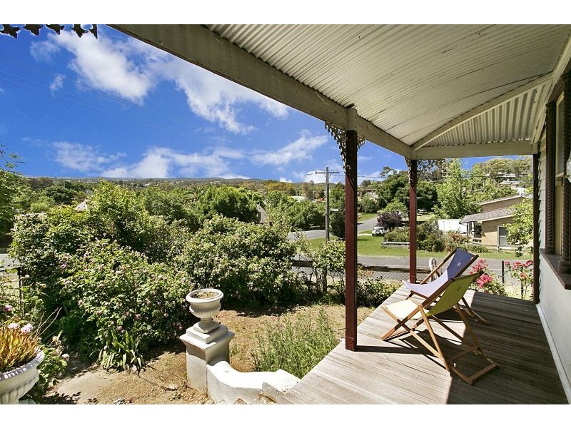 61 Farnsworth Street, Castlemaine VIC 3450