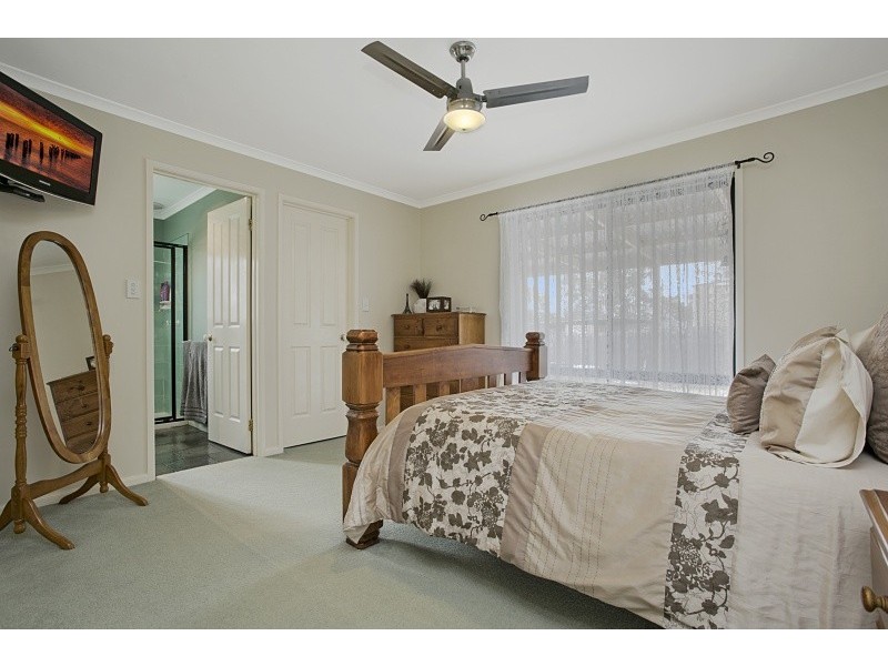 27 Buckley Street, Harcourt VIC 3453