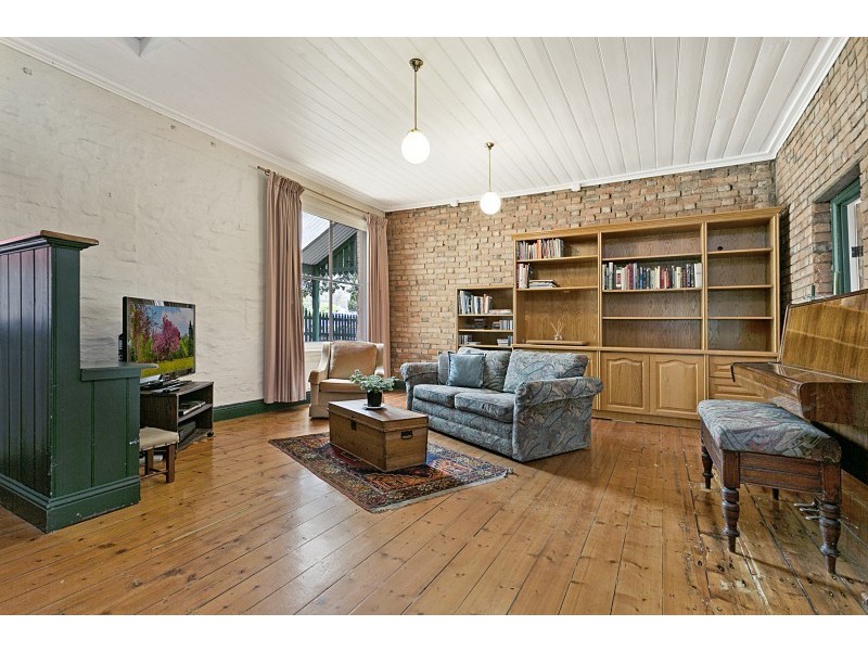 67 Lyons Street, Newstead VIC 3462