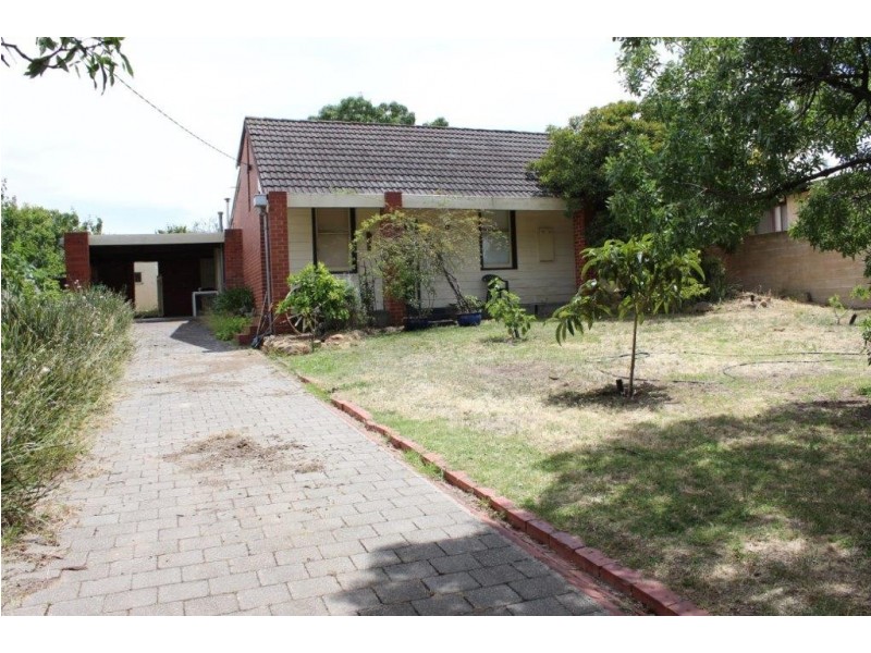 6 Norelle Crescent, Golden Square VIC 3555