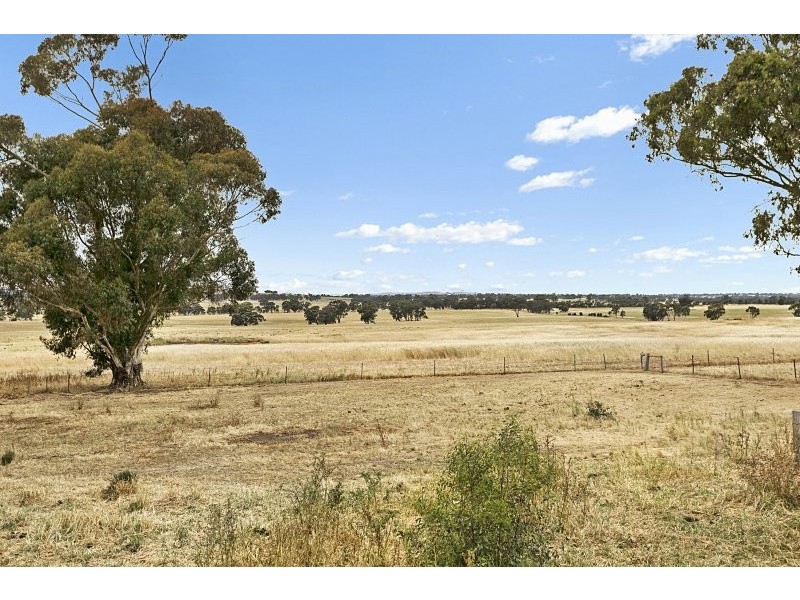 143 Douglas Road, Shelbourne VIC 3463