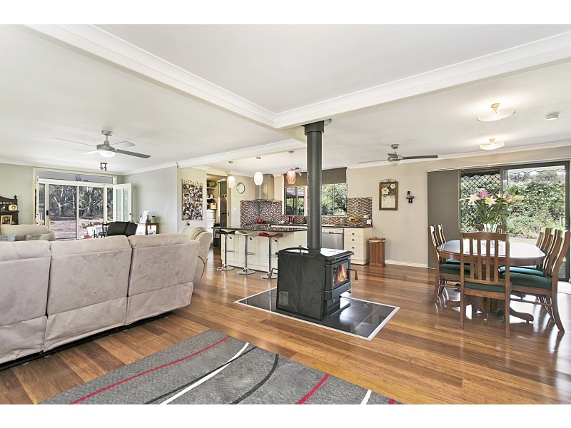 78 Drinkwater Road, Maiden Gully VIC 3551