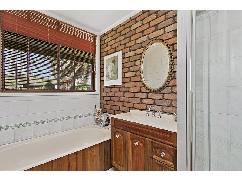 78 Drinkwater Road, Maiden Gully VIC 3551