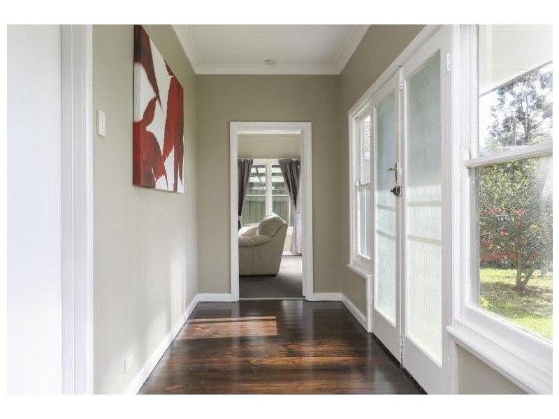 8 Martin Street, Golden Gully VIC 3555