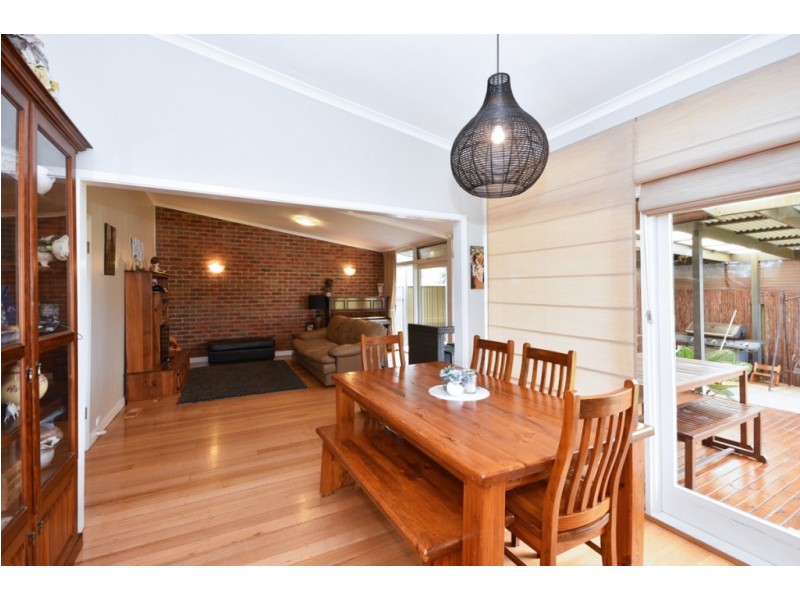 42 Orlando Street, Eaglehawk VIC 3556