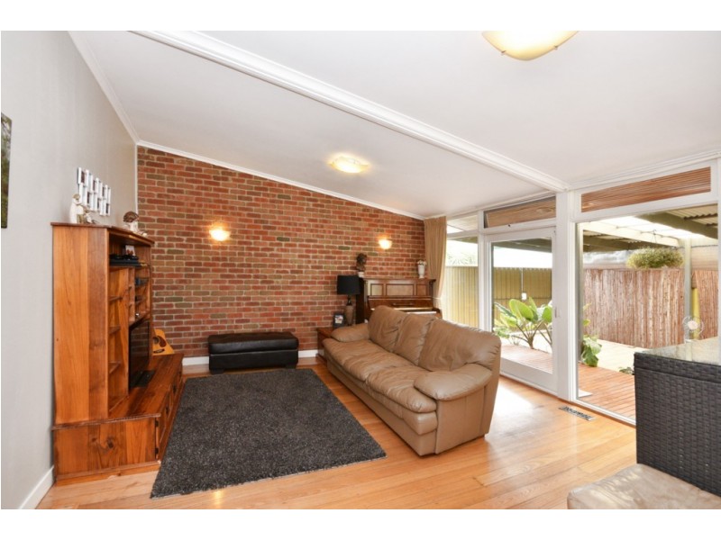 42 Orlando Street, Eaglehawk VIC 3556