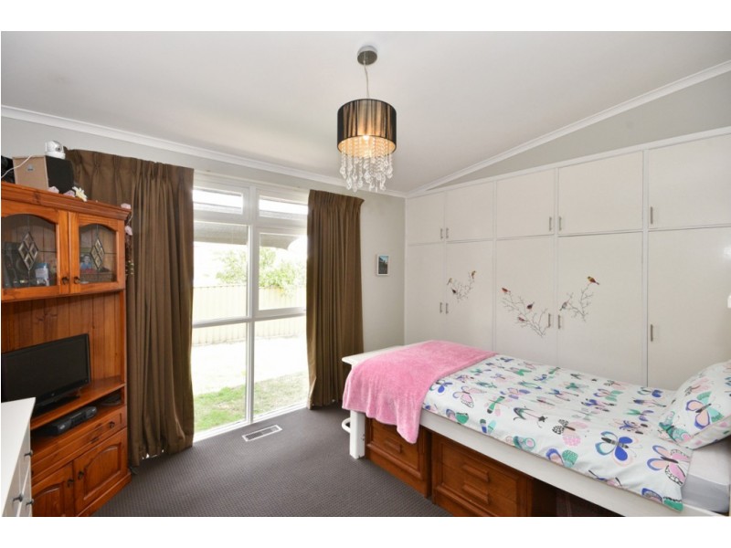 42 Orlando Street, Eaglehawk VIC 3556