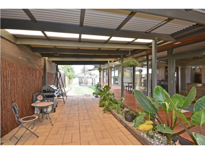 42 Orlando Street, Eaglehawk VIC 3556