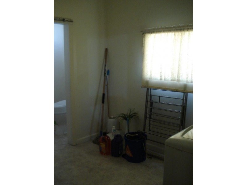 4 Edwards Street, St Arnaud VIC 3478