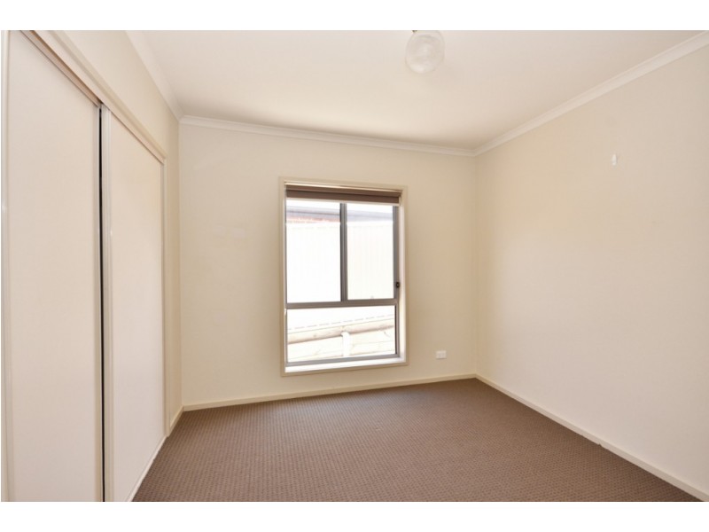 4B Alfreda Place, Golden Square VIC 3555