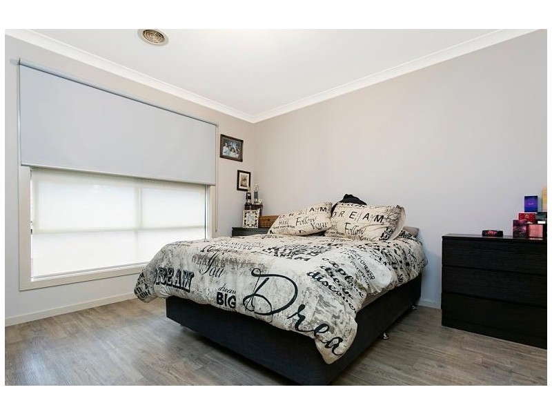 23 Freeman Drive, Kangaroo Flat VIC 3555