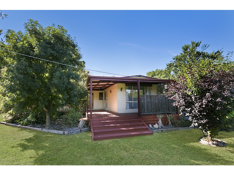 165 Main Road, Campbells Creek VIC 3451