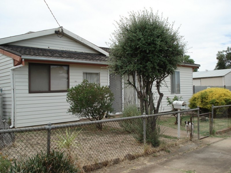 38 Butcher Street, St Arnaud VIC 3478