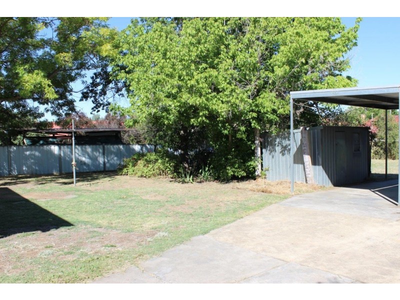 144 Panton Street, Kangaroo Flat VIC 3555
