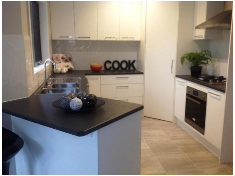 12A Stanley Street, Quarry Hill VIC 3550