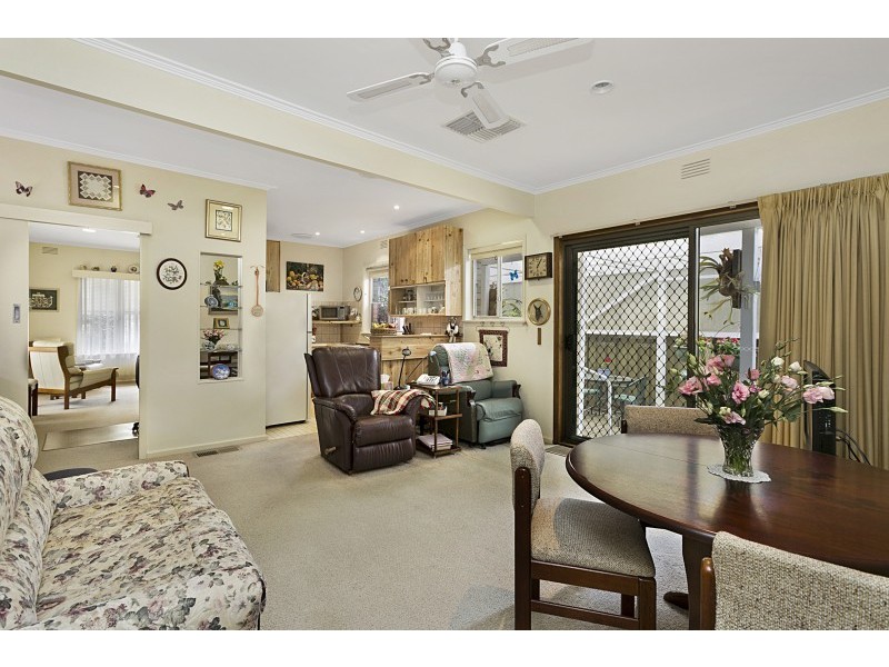 25 Holly Street, Golden Square VIC 3555