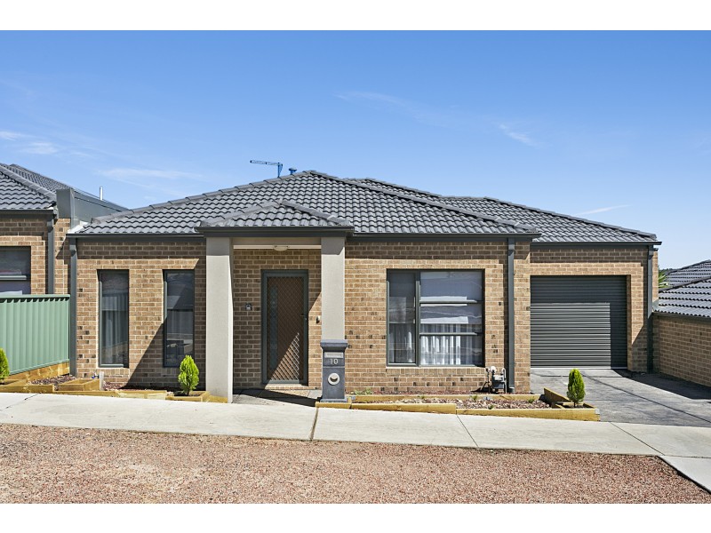 10 Sundew Drive, Kangaroo Flat VIC 3555