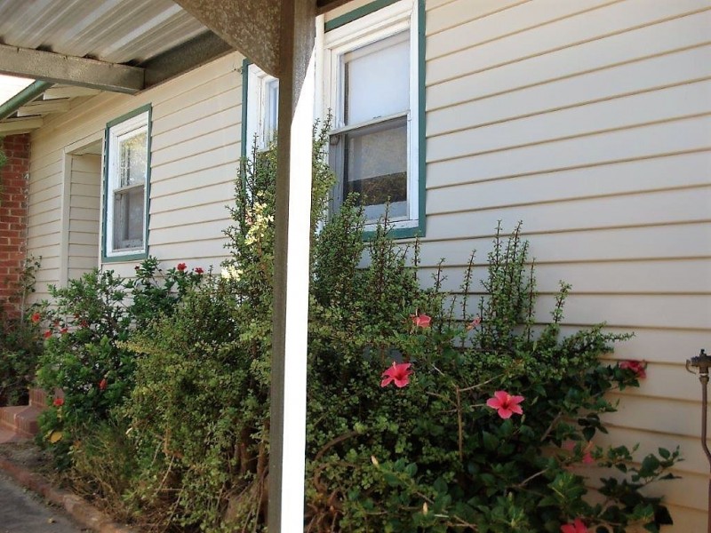 32 Armstrong Street, Charlton VIC 3525