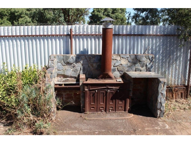 31 Giffard Street, Newbridge VIC 3551