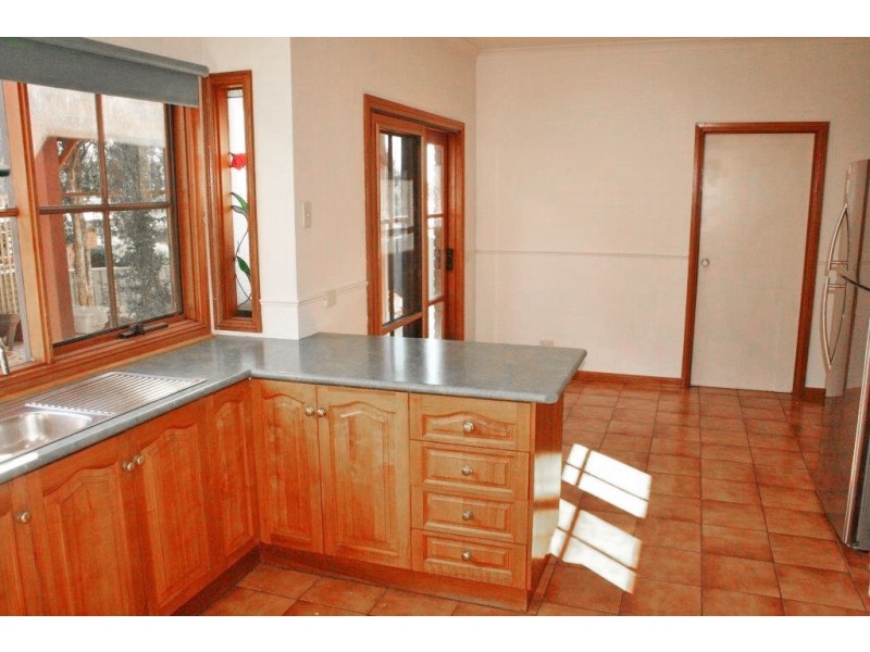 145 Aspinall Street, Golden Square VIC 3555