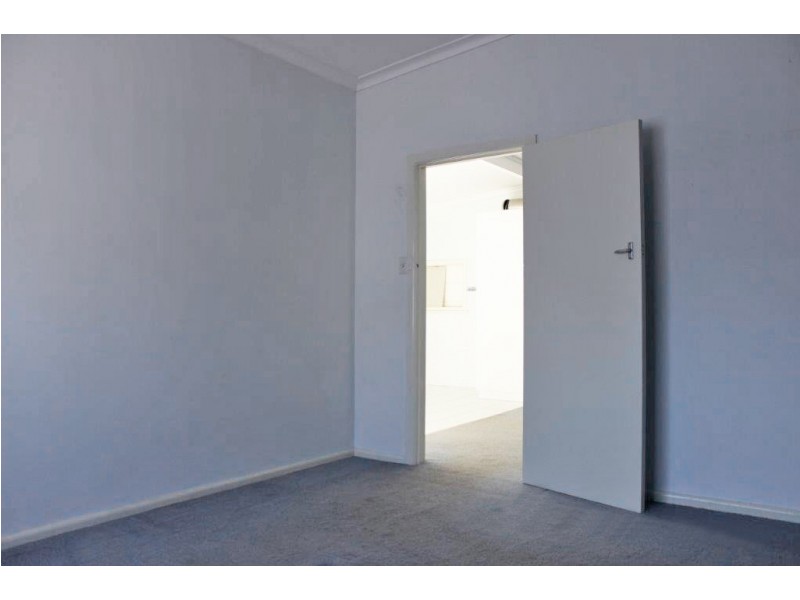 2/34A MacKenzie Street West, Golden Square VIC 3555