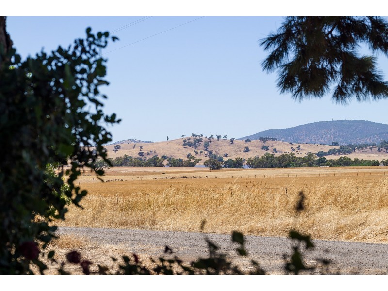 123 Shiells Lane, Joyces Creek VIC 3462
