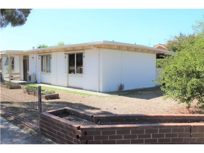 1A Strathdale Crescent, Strathdale VIC 3550