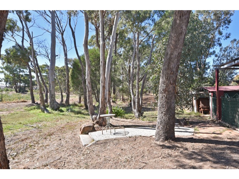 106 Lockwood Road, Kangaroo Flat VIC 3555