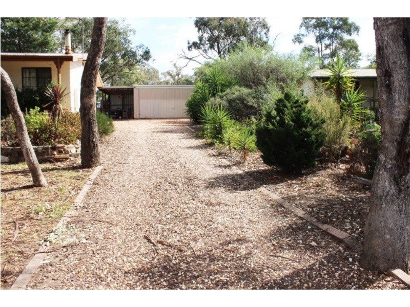 4847 Calder Highway, Ravenswood VIC 3453
