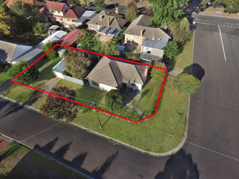 7 Bank Street, Kangaroo Flat VIC 3555