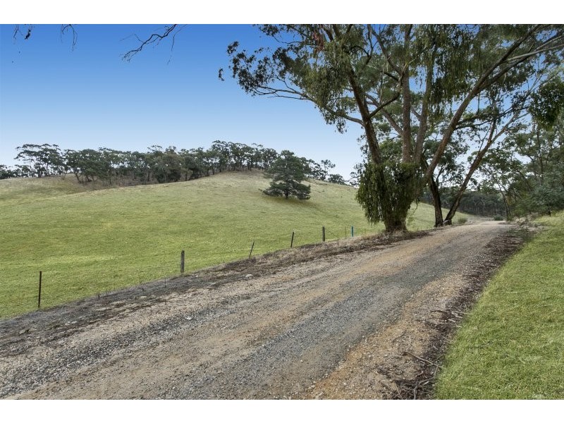 191 Specimen Gully Road, Barkers Creek VIC 3451